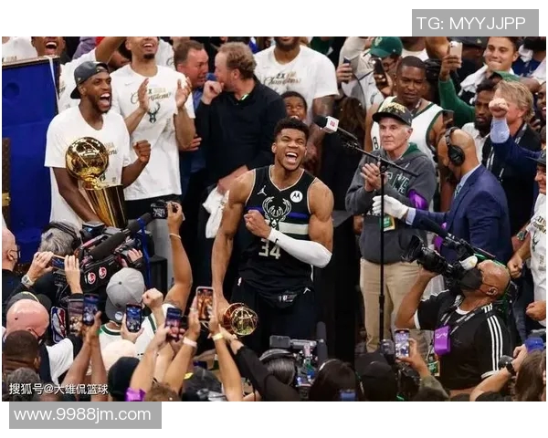 字母哥拒绝提前续约决定先观察雄鹿队能否夺冠表现